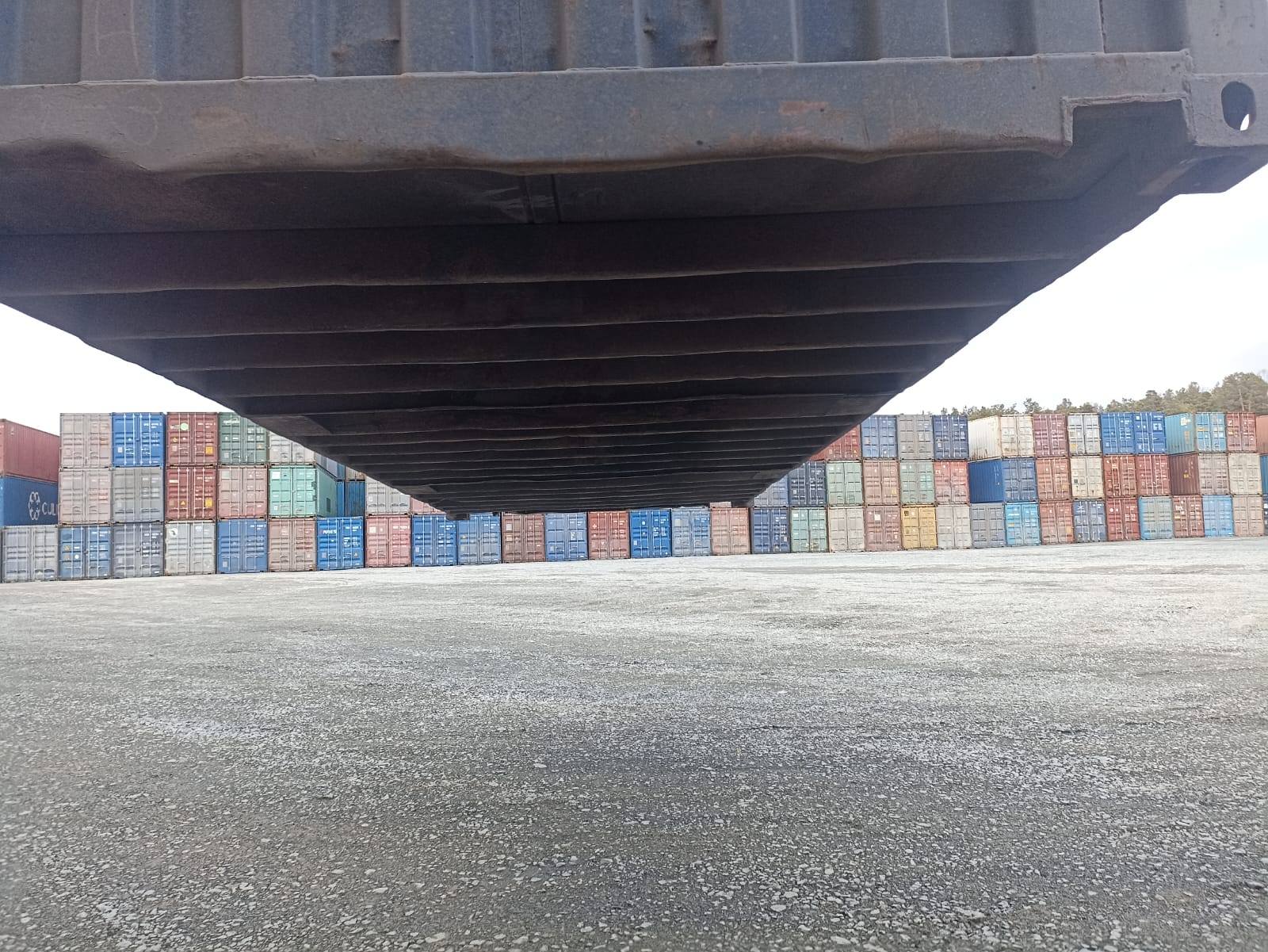 Морской контейнер XINU1199217